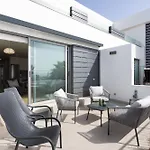 Home2book Nordes Pool & Terrace, Apartman Abades
